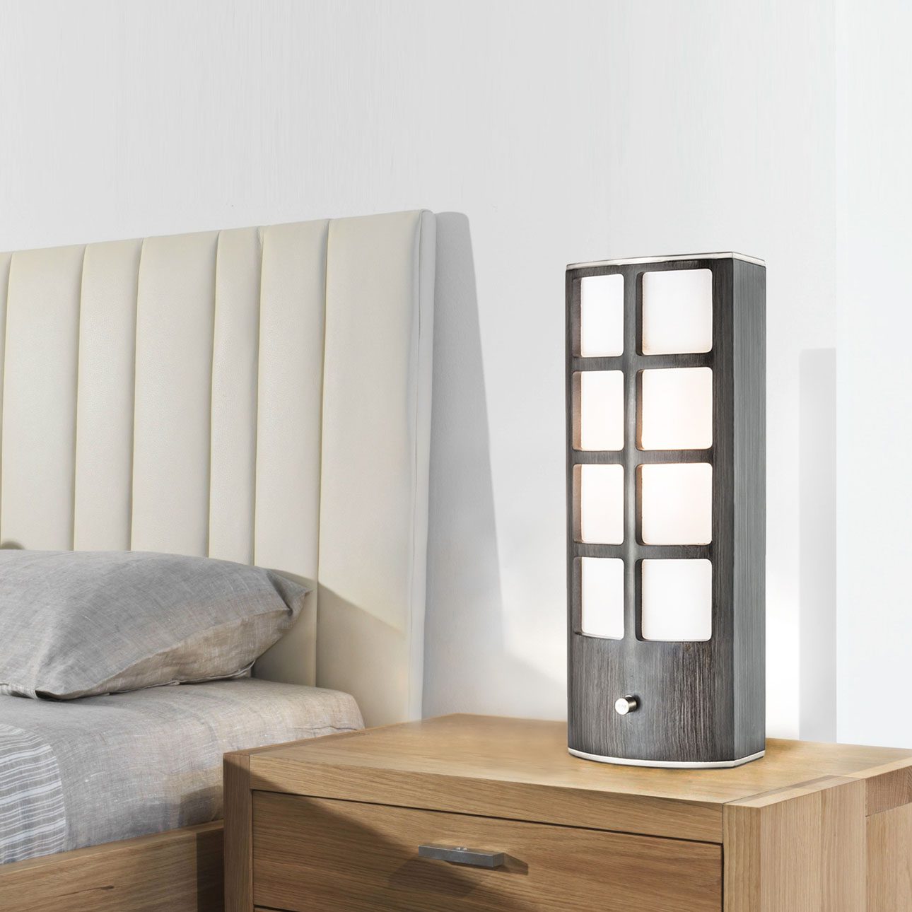 V01-1310946-Ventana-Accent-Table-Lamp-NOVA-Of-Calfornia