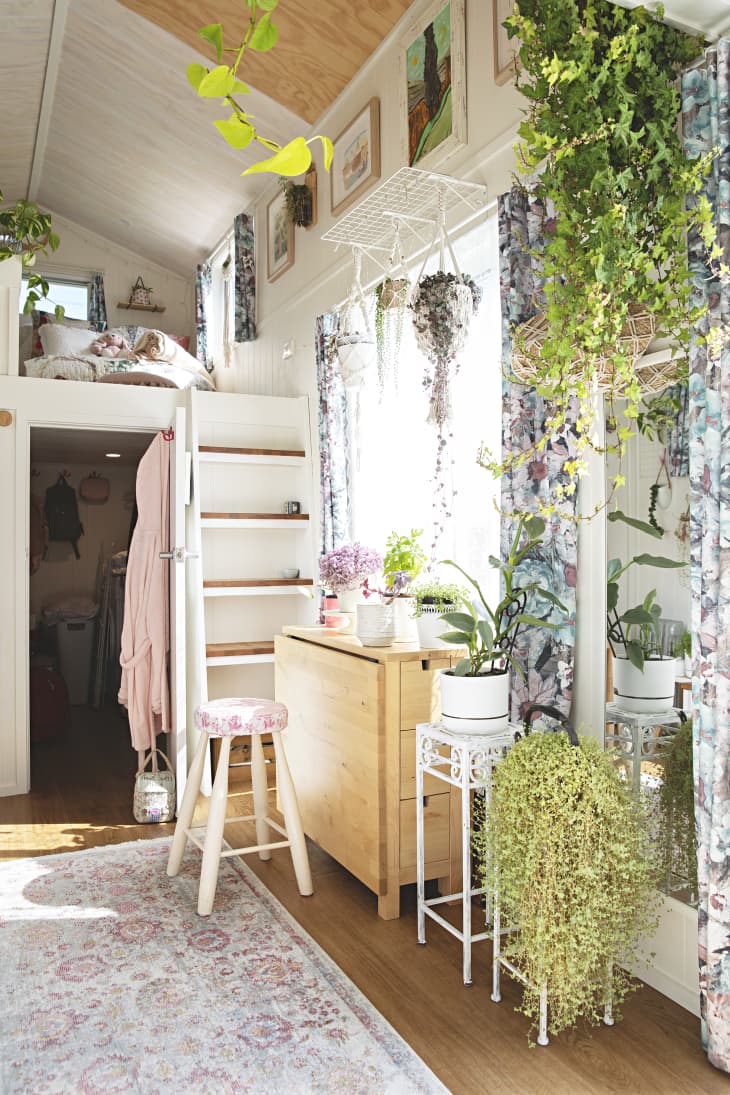 Best Home Decorators- Apartment Therapy