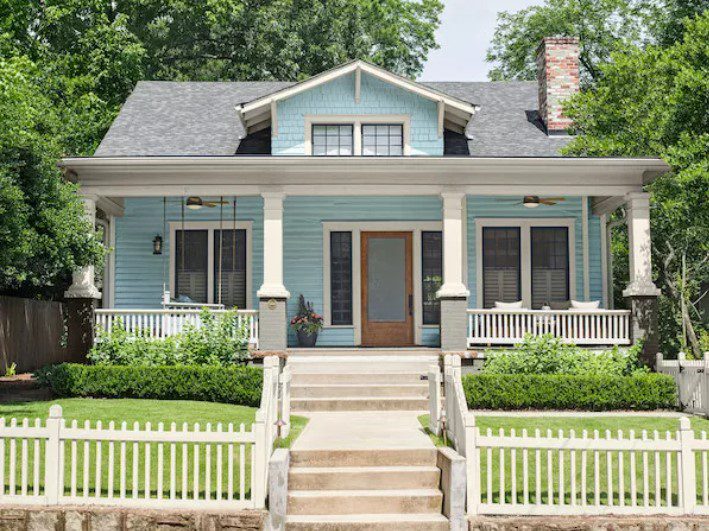 Best Home Decorators- Old House