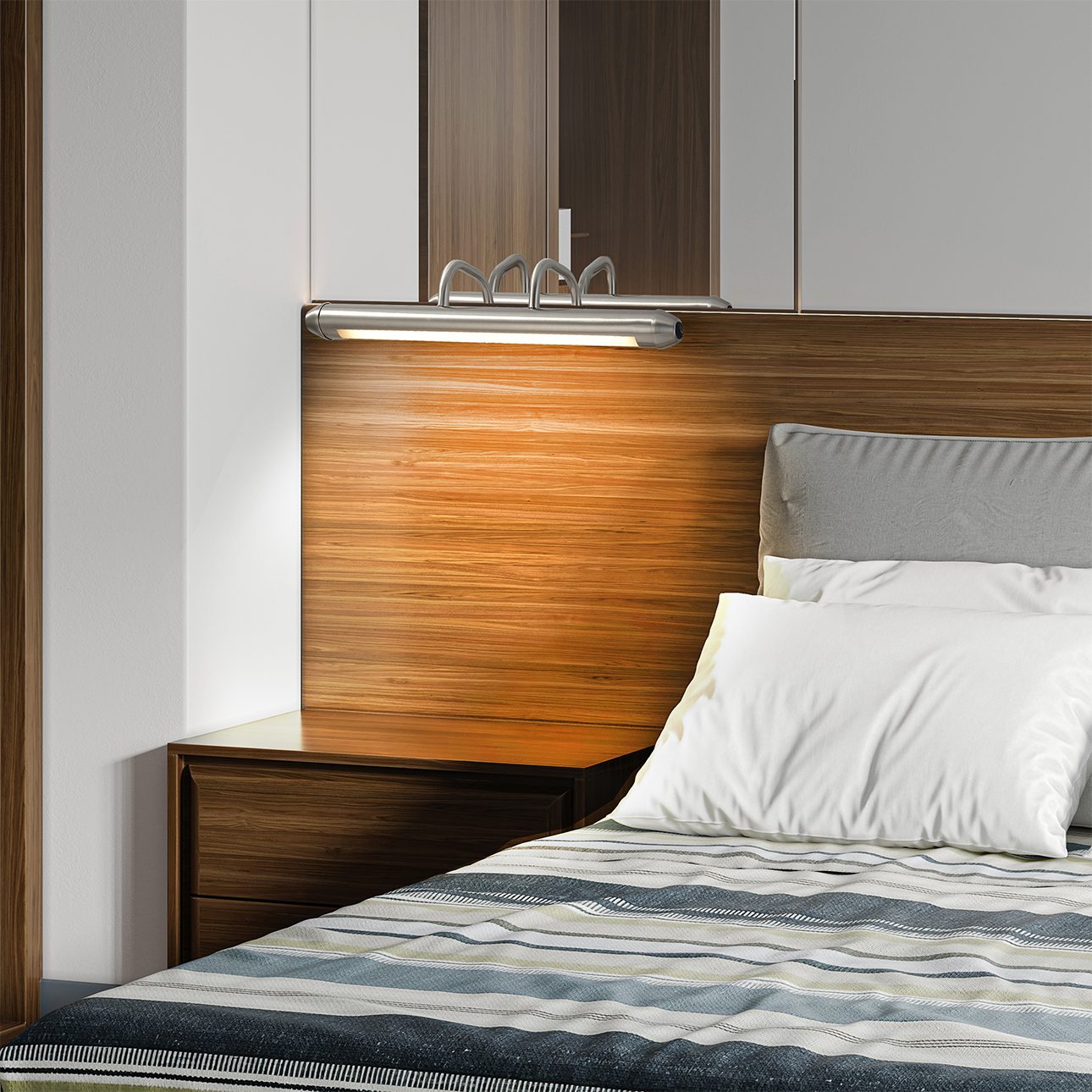 Versatile Bradley Bar Light